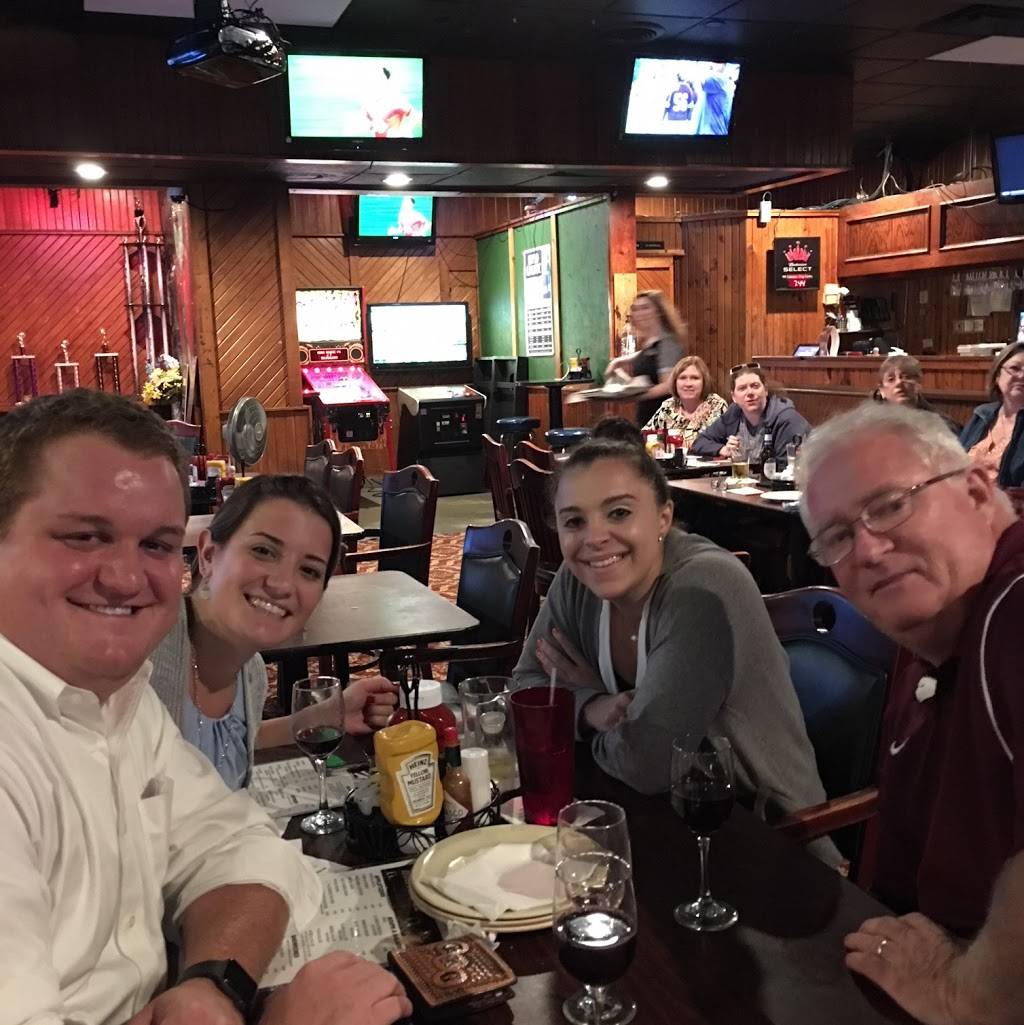 Murfs Trivia @ Big Apple | restaurant | 14200 Trinity Blvd #400, Fort Worth, TX 76155, USA | 8175406770 OR +1 817-540-6770