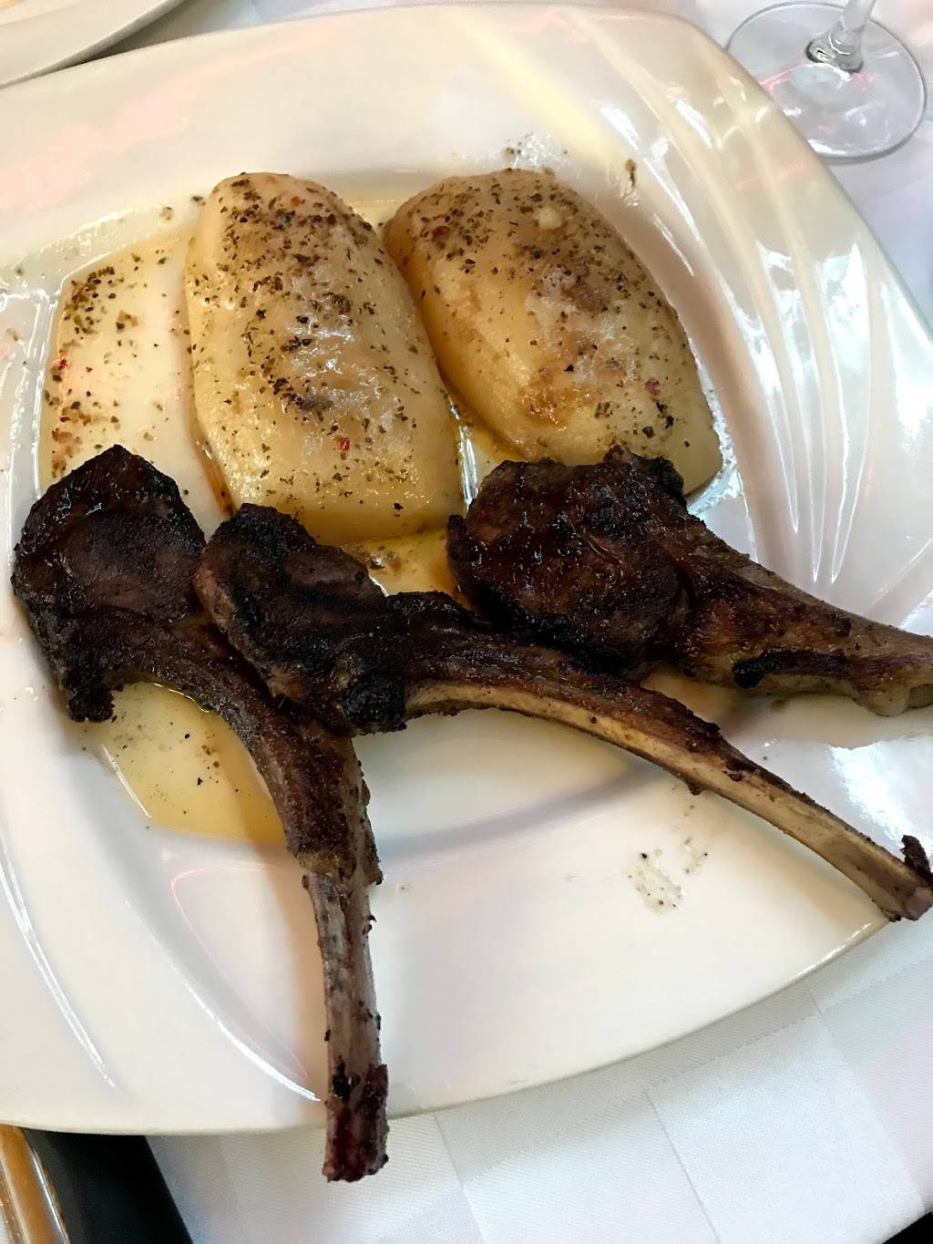 Victory Garden Cafe | restaurant | 2169 Steinway St, Astoria, NY 11105, USA | 7182742087 OR +1 718-274-2087