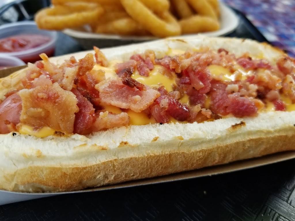 L.A. Franks | meal takeaway | 104 Water St N, Cambridge, ON N1R 3B6, Canada | 5196236733 OR +1 519-623-6733