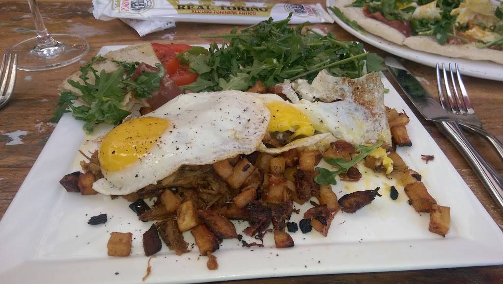 La Zingara | restaurant | 8 P T Barnum Square, Bethel, CT 06801, USA | 2037447500 OR +1 203-744-7500