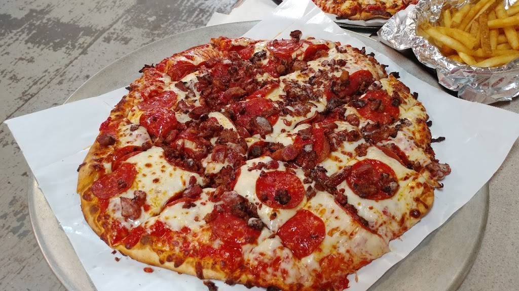 Engine House Pizza | restaurant | 134 W Main St, New Vienna, OH 45159, USA | 9379872673 OR +1 937-987-2673