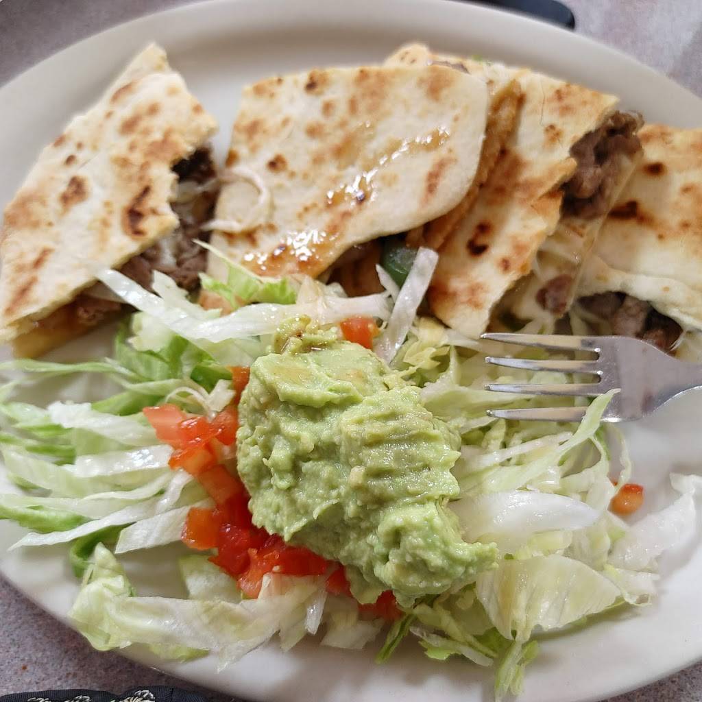 Angels Mexican Haven | restaurant | 2302 E Commerce St, San Antonio, TX 78203, USA | 2102244500 OR +1 210-224-4500