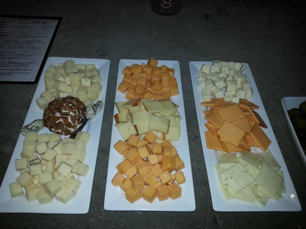 Astoria Blvd Bistro & Bar | meal takeaway | 217 E Grand Ave, Ponca City, OK 74601, USA | 5807189463 OR +1 580-718-9463