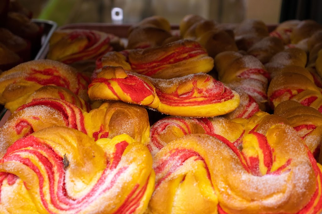 Mangos Market Wauchula | bakery | 112 N 6th Ave, Wauchula, FL 33873, USA | 8637739149 OR +1 863-773-9149