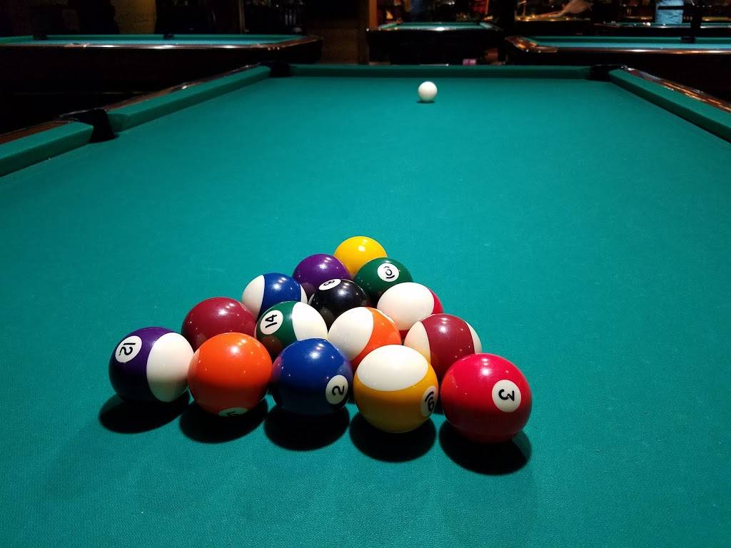 Fantasia Billiards | restaurant | 133 N San Fernando Blvd, Burbank, CA 91502, USA | 8188486718 OR +1 818-848-6718