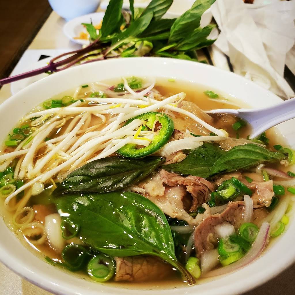 Pho Le | restaurant | 8785 Center Pkwy, Sacramento, CA 95823, USA | 9166887799 OR +1 916-688-7799