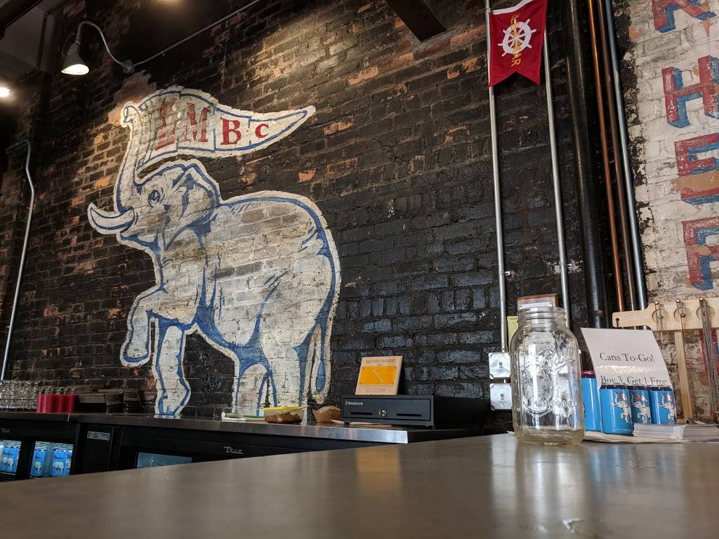 Eastern Market Brewing Co | restaurant | 2515 Riopelle St, Detroit, MI 48207, USA | 3135025165 OR +1 313-502-5165