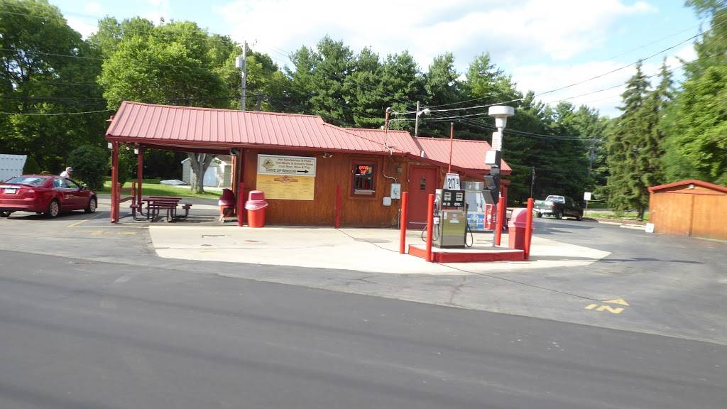 Staunton Country Store | restaurant | 17 OH-202, Troy, OH 45373, USA | 9373357916 OR +1 937-335-7916