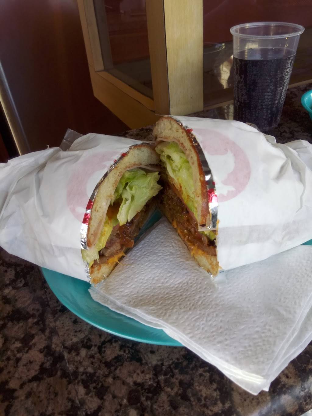 Tortas Danny | restaurant | Colinas 8922, Valle del Rubi Secc Terrazas, 22637 Tijuana, B.C., Mexico | 016646376685 OR +52 664 637 6685