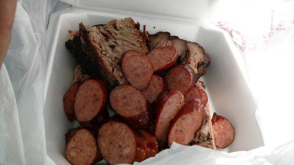 Alvarez BBQ and Catering | restaurant | 2919 Market Loop suite a, Temple, TX 76502, USA | 2542957105 OR +1 254-295-7105