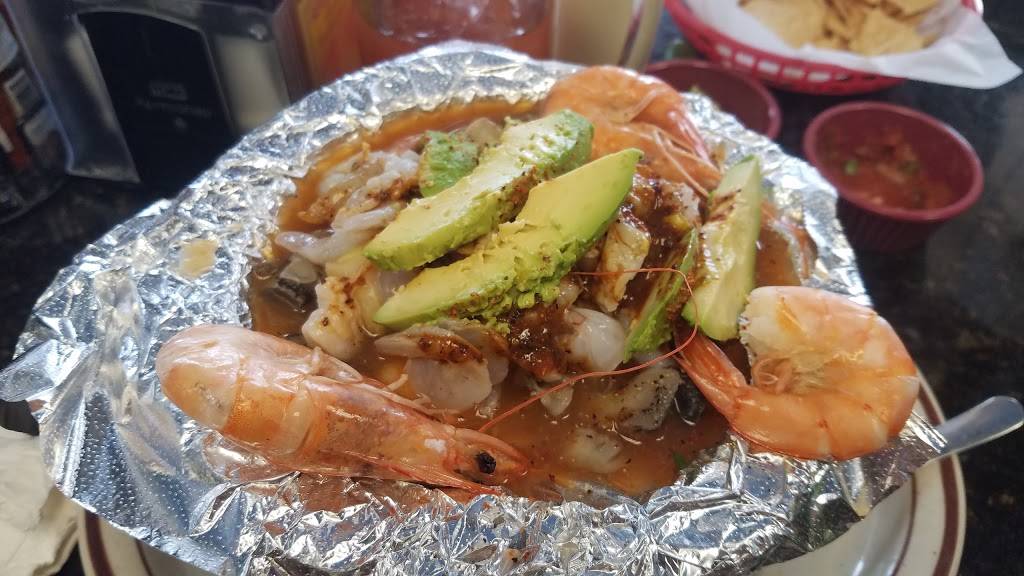 Mariscos Camaron Pelao | restaurant | 350 N Dysart Rd #201, Goodyear, AZ 85338, USA | 6239258200 OR +1 623-925-8200
