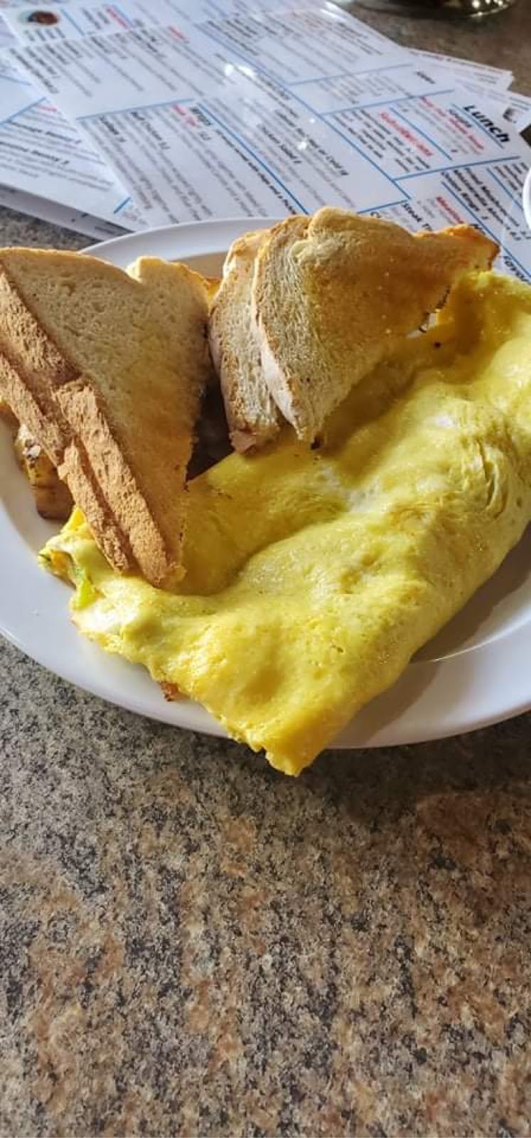 Welcome Home Diner | restaurant | 6 Lebanon St, Sanford, ME 04073, USA | 2074495109 OR +1 207-449-5109