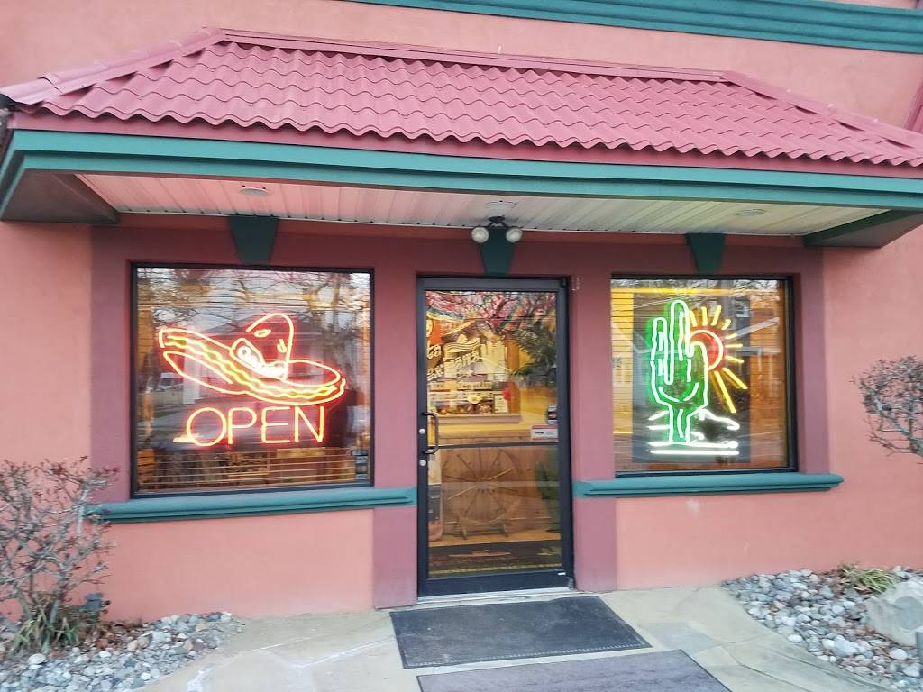 Fiesta Mexicana | restaurant | 327 12th St, Hammonton, NJ 08037, USA | 6097041611 OR +1 609-704-1611