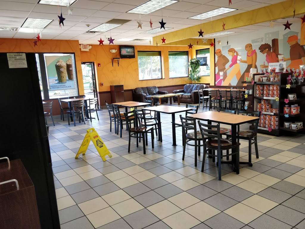 Dunkin | cafe | 245 S Bolingbrook Dr, Bolingbrook, IL 60440, USA | 6303784829 OR +1 630-378-4829