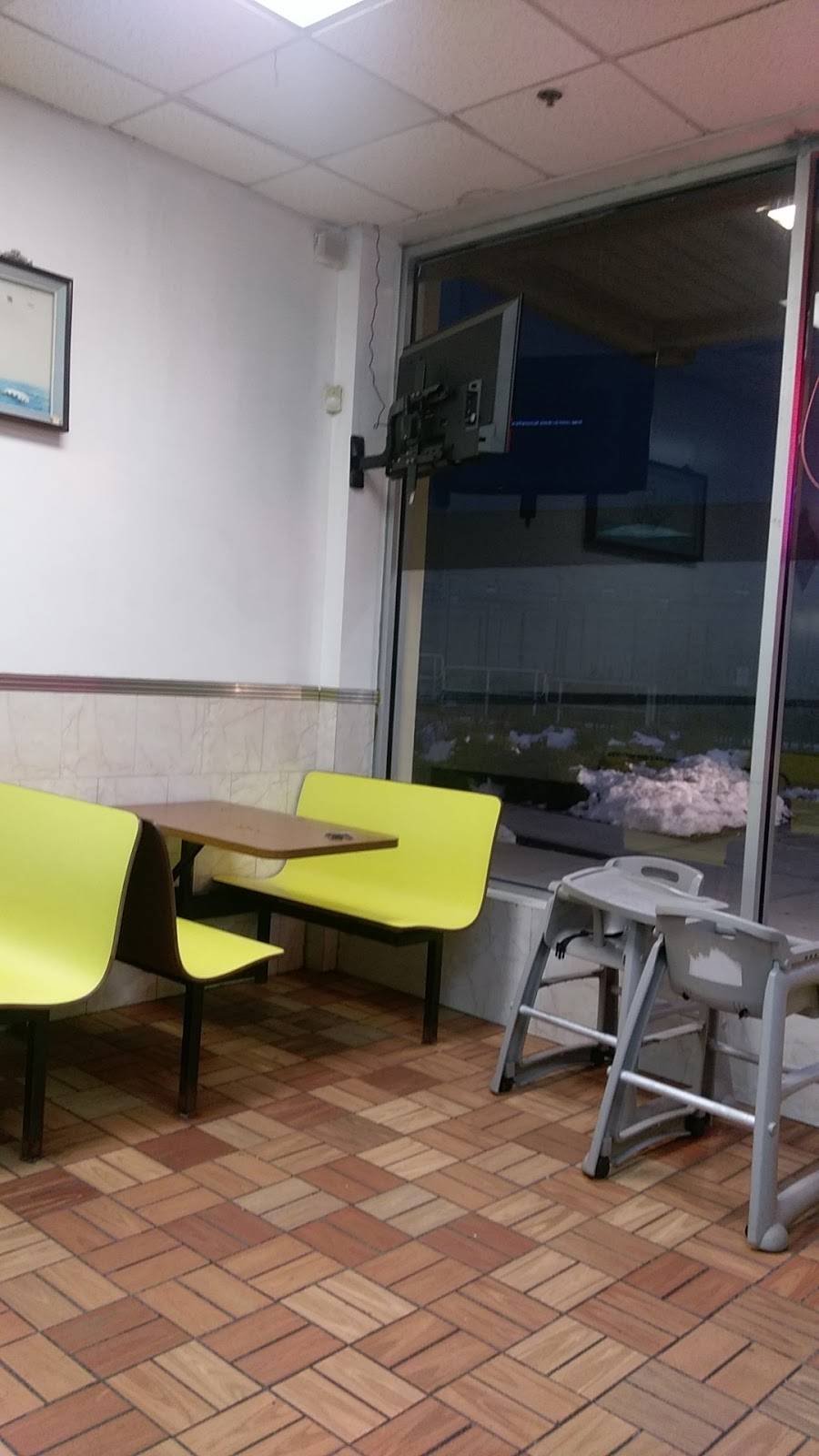 New China | restaurant | 815 New York Ave, Huntington, NY 11743, USA | 6315493331 OR +1 631-549-3331