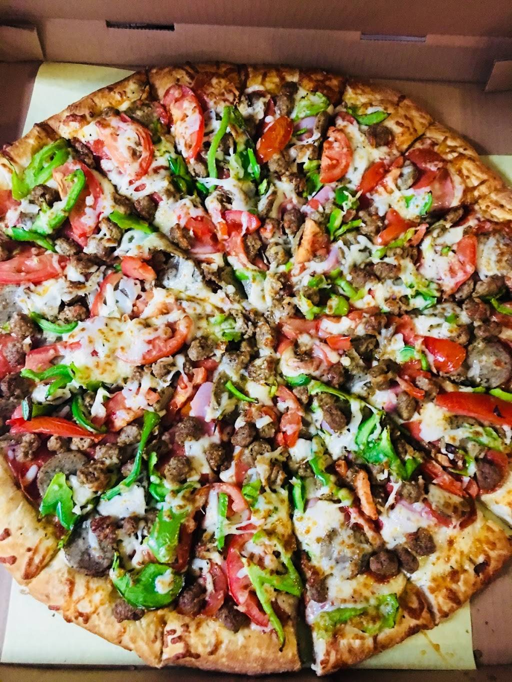 Queen Pizza & krispy Krunchy Chicken | restaurant | 2697 Mt Vernon Ave #B, Bakersfield, CA 93306, USA | 6614930205 OR +1 661-493-0205