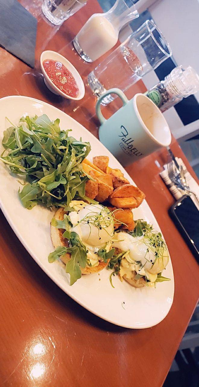 Full Belly Cafe + Bar | restaurant | 427 N Loop 1604 W Suite 202, San Antonio, TX 78258, USA | 2102365374 OR +1 210-236-5374