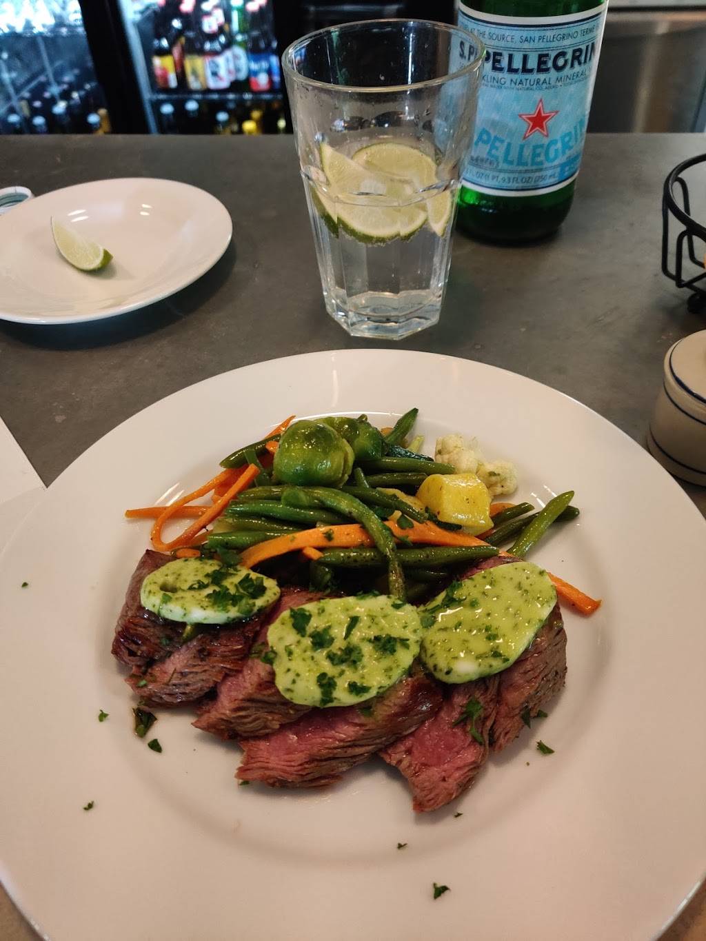 Rendezvous | restaurant | 184 New Haw Creek Rd, Asheville, NC 28805, USA | 8283480909 OR +1 828-348-0909