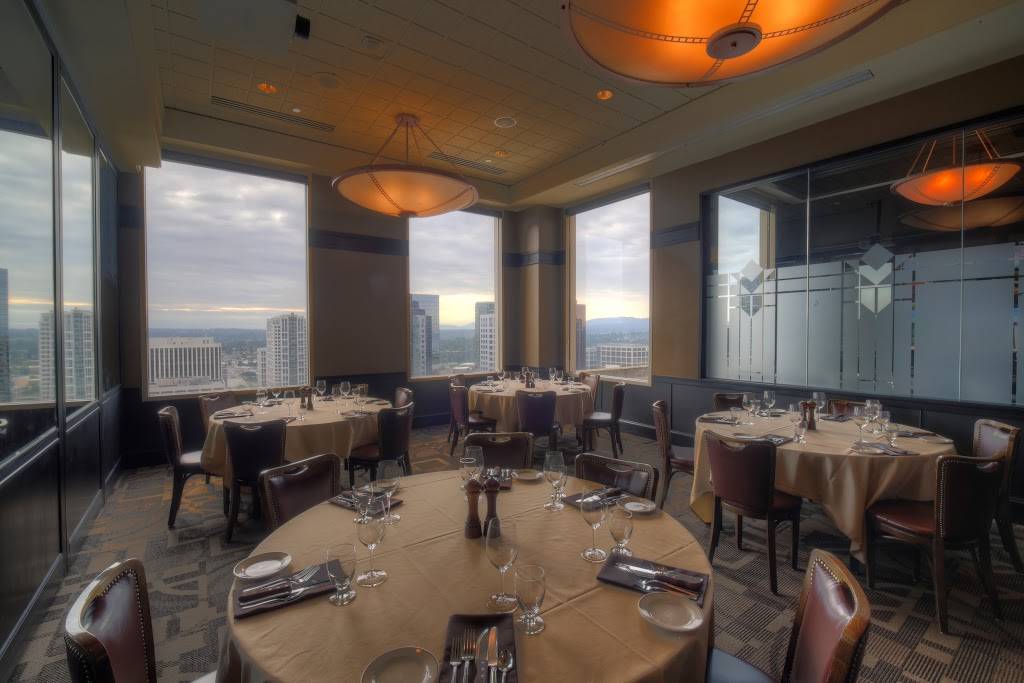 Daniel’s Broiler | night club | 10500 NE 8th St Unit BP2101, Bellevue, WA 98004, USA | 4254624662 OR +1 425-462-4662