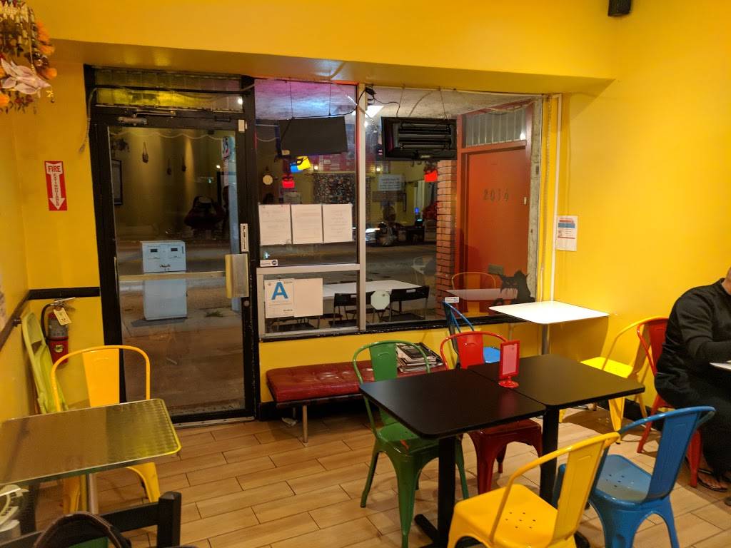 Khun 9 Thai Kitchen | restaurant | 2018 W Carson St, Torrance, CA 90501, USA | 3103284888 OR +1 310-328-4888