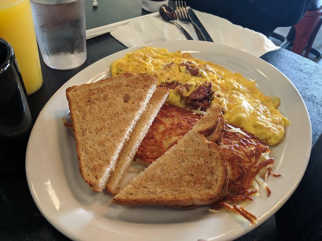 Wally Waffle | restaurant | 3997 Medina Rd, Akron, OH 44333, USA | 2344660155 OR +1 234-466-0155