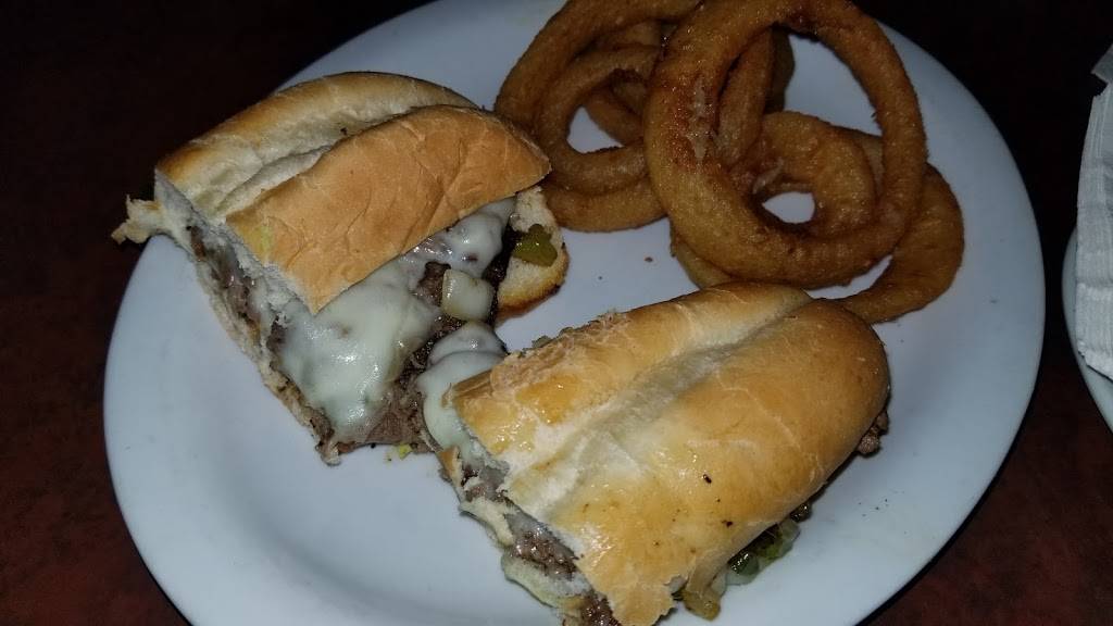 Tailgaters Sports Bar & Grill | restaurant | 6070 W Bell Rd, Glendale, AZ 85308, USA | 6025479366 OR +1 602-547-9366