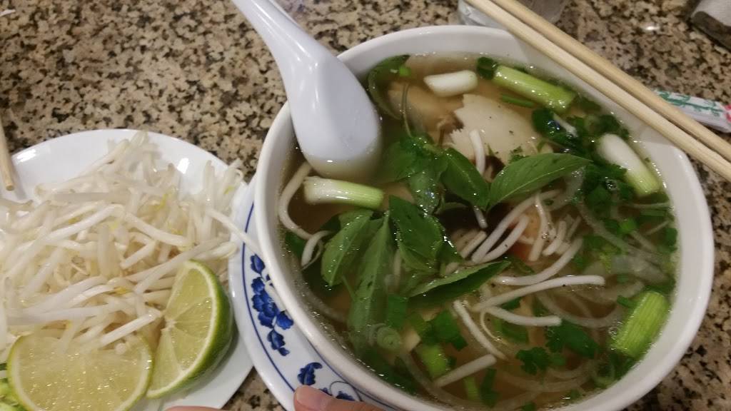 Pho Fula | restaurant | 1202 S Idaho St, La Habra, CA 90631, USA | 7149925747 OR +1 714-992-5747