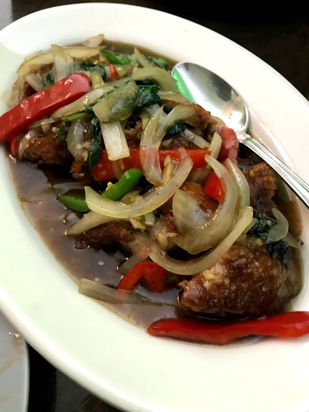 Lum Dee Thai Cuisine | restaurant | 218 Columbia St, Brooklyn, NY 11231, United States | 7186432737 OR +1 718-643-2737