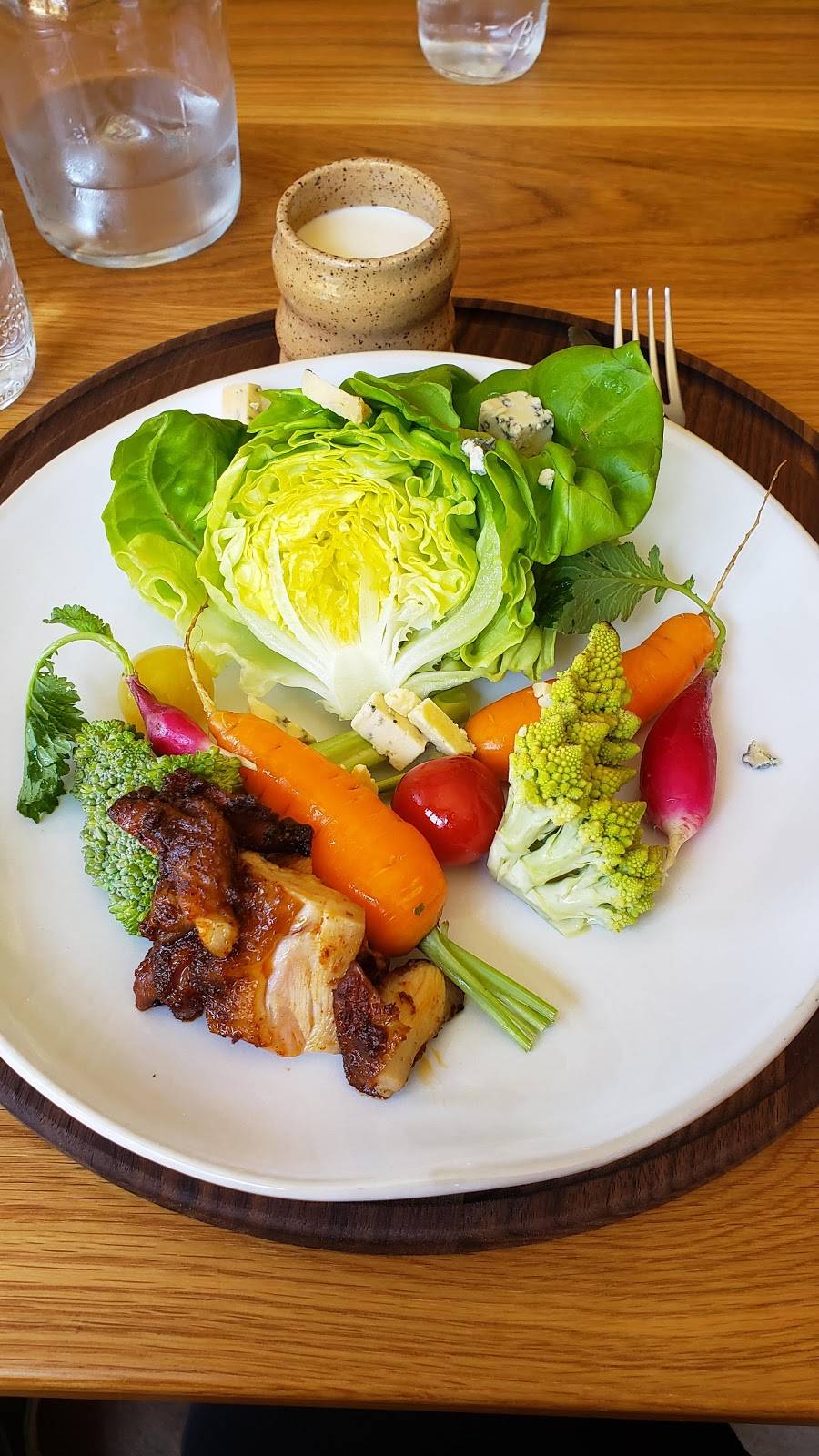 Valley Ford Cheese and Creamery | restaurant | 14390 Valley Ford Rd, Valley Ford, CA 94972, USA | 7072935636 OR +1 707-293-5636