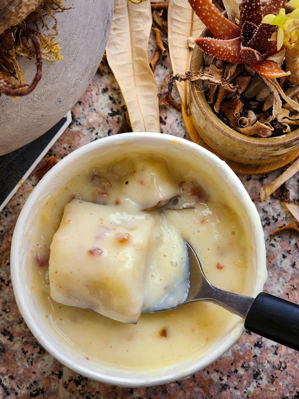 Taters | restaurant | 994 Willey St, Morgantown, WV 26505, USA | 3042125731 OR +1 304-212-5731