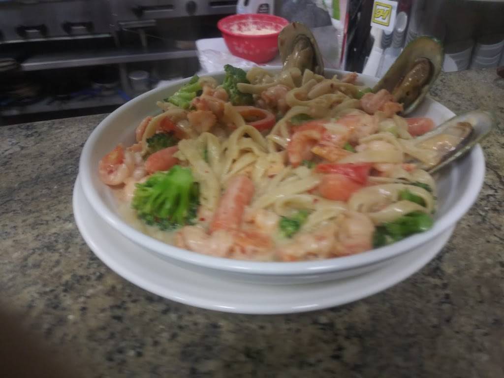 Mariscos Los Compadres | restaurant | 410 Rodriguez St, Watsonville, CA 95076, USA | 8313194528 OR +1 831-319-4528