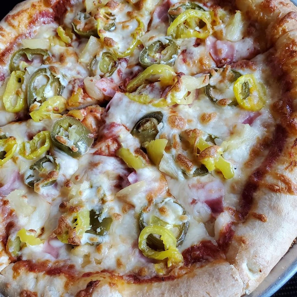 The Burlington Place | restaurant | 100 Main St, Burlington, WY 82411, USA | 3077623800 OR +1 307-762-3800