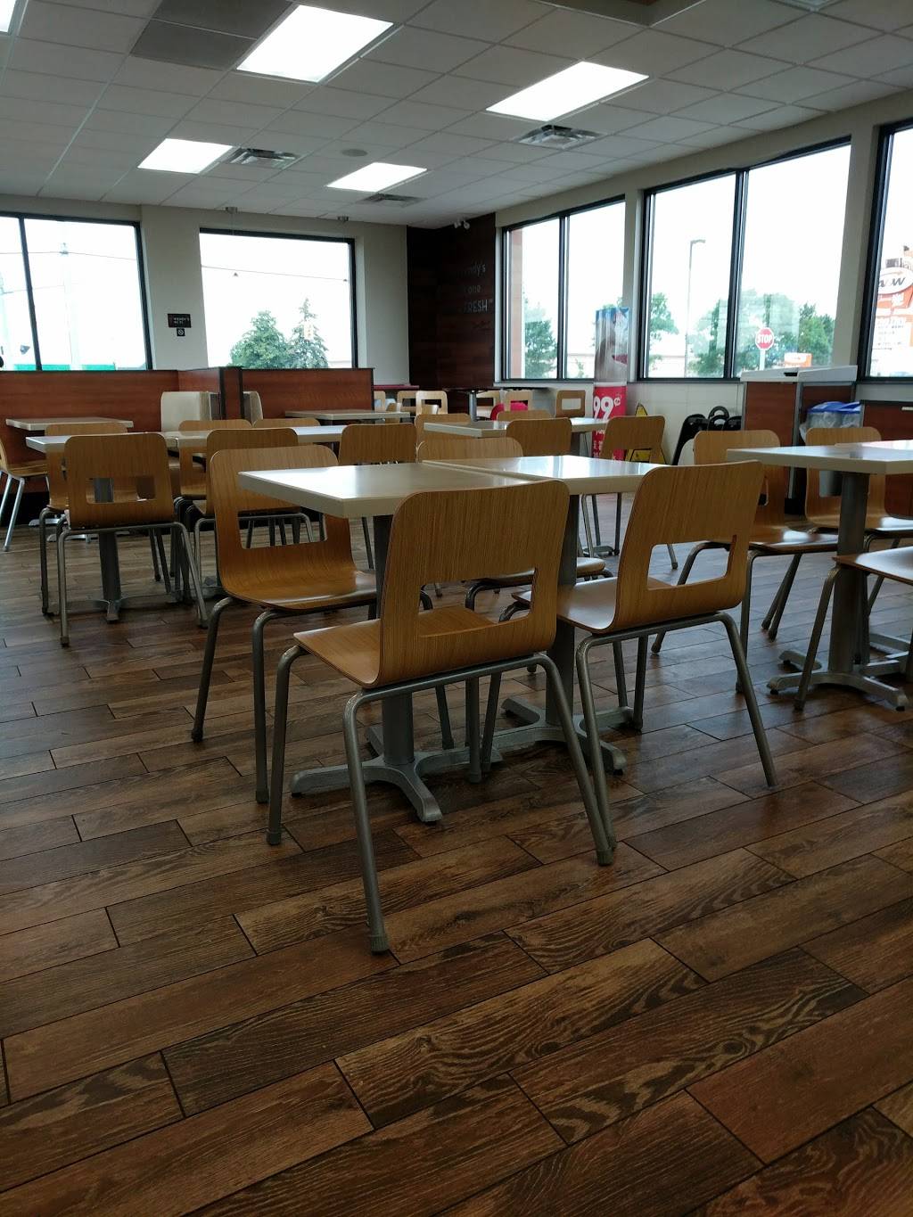 Wendys | restaurant | 1411 16th St E, Owen Sound, ON N4K 1Z4, Canada | 5193712979 OR +1 519-371-2979