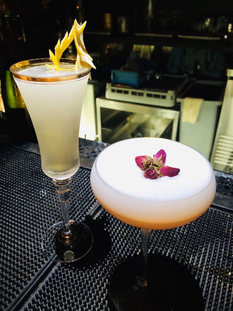 The Roosevelt Room | restaurant | 307 W 5th St, Austin, TX 78701, USA | 5124944094 OR +1 512-494-4094