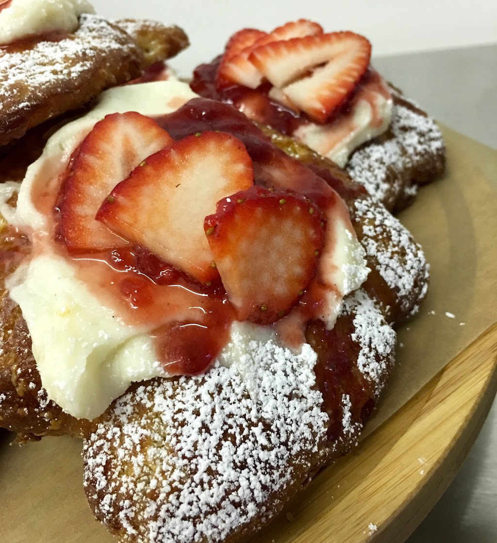 Crust & Crumble Bakery | bakery | 133 1/2, N Glendora Ave, Glendora, CA 91741, USA | 6263350310 OR +1 626-335-0310