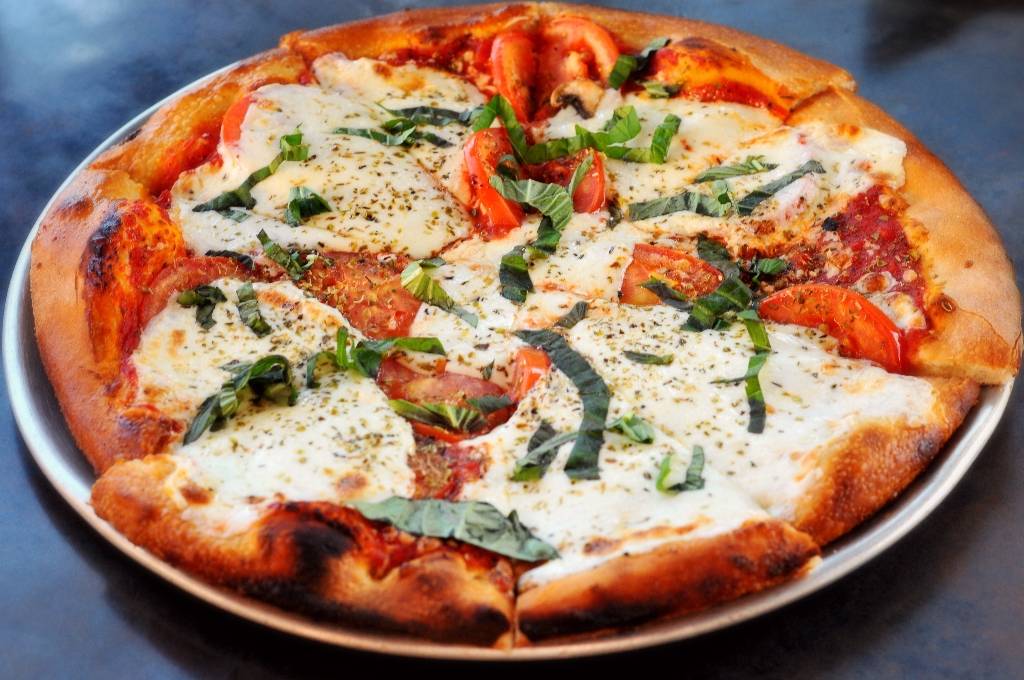 The Ridge Grill | restaurant | 12345 SW Horizon Blvd #61, Beaverton, OR 97007, USA | 5037477319 OR +1 503-747-7319