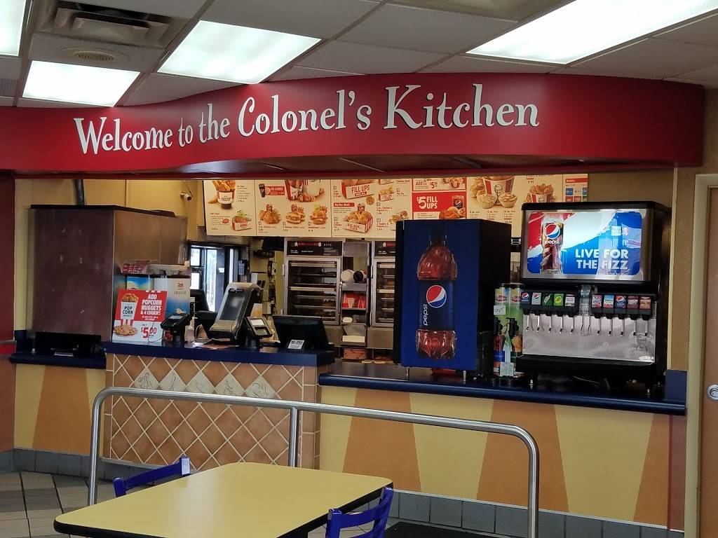 KFC | restaurant | 14901 Snow Rd, Brook Park, OH 44142, USA | 2162675858 OR +1 216-267-5858