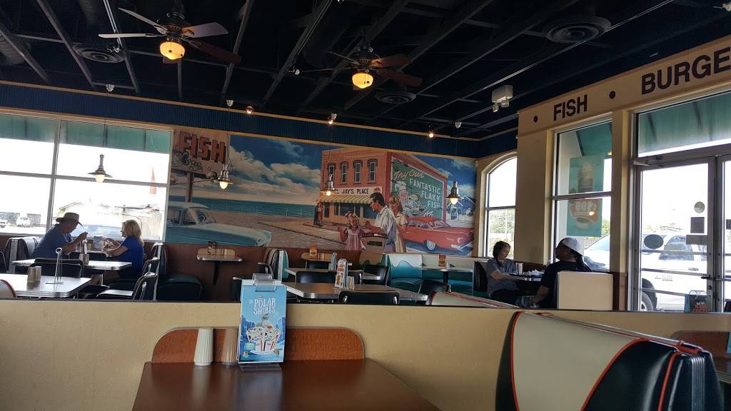 A&W Restaurant | restaurant | 970 Pickwick Rd, Savannah, TN 38372, USA | 7319255560 OR +1 731-925-5560