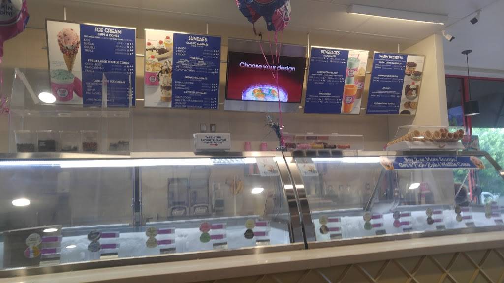 Dunkin | cafe | 1461 Main St, Dunedin, FL 34698, USA | 7272101678 OR +1 727-210-1678