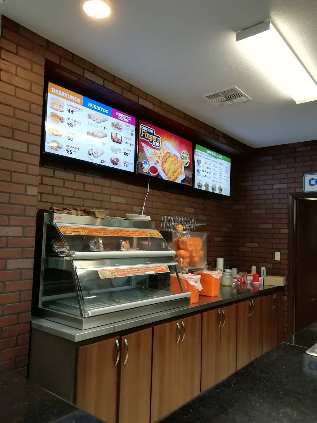 Subway | restaurant | Carretera Ensenada La Tijuana, Suite #501, Veracruz, 22705 Rosarito, B.C., Mexico | 016611000932 OR +52 661 100 0932