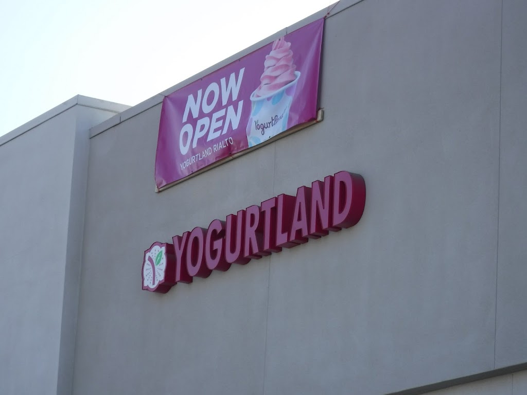 Yogurtland | restaurant | 1155 W Renaissance Pkwy #520, Rialto, CA 92376, USA | 9095660037 OR +1 909-566-0037