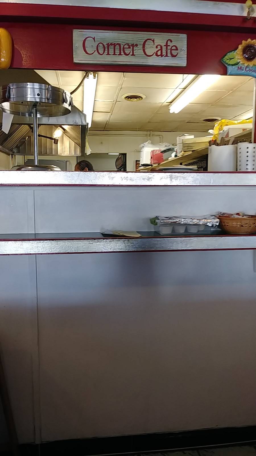 Around the Corner | restaurant | 231 N Main St, Elkhart, IN 46516, USA | 5742952272 OR +1 574-295-2272