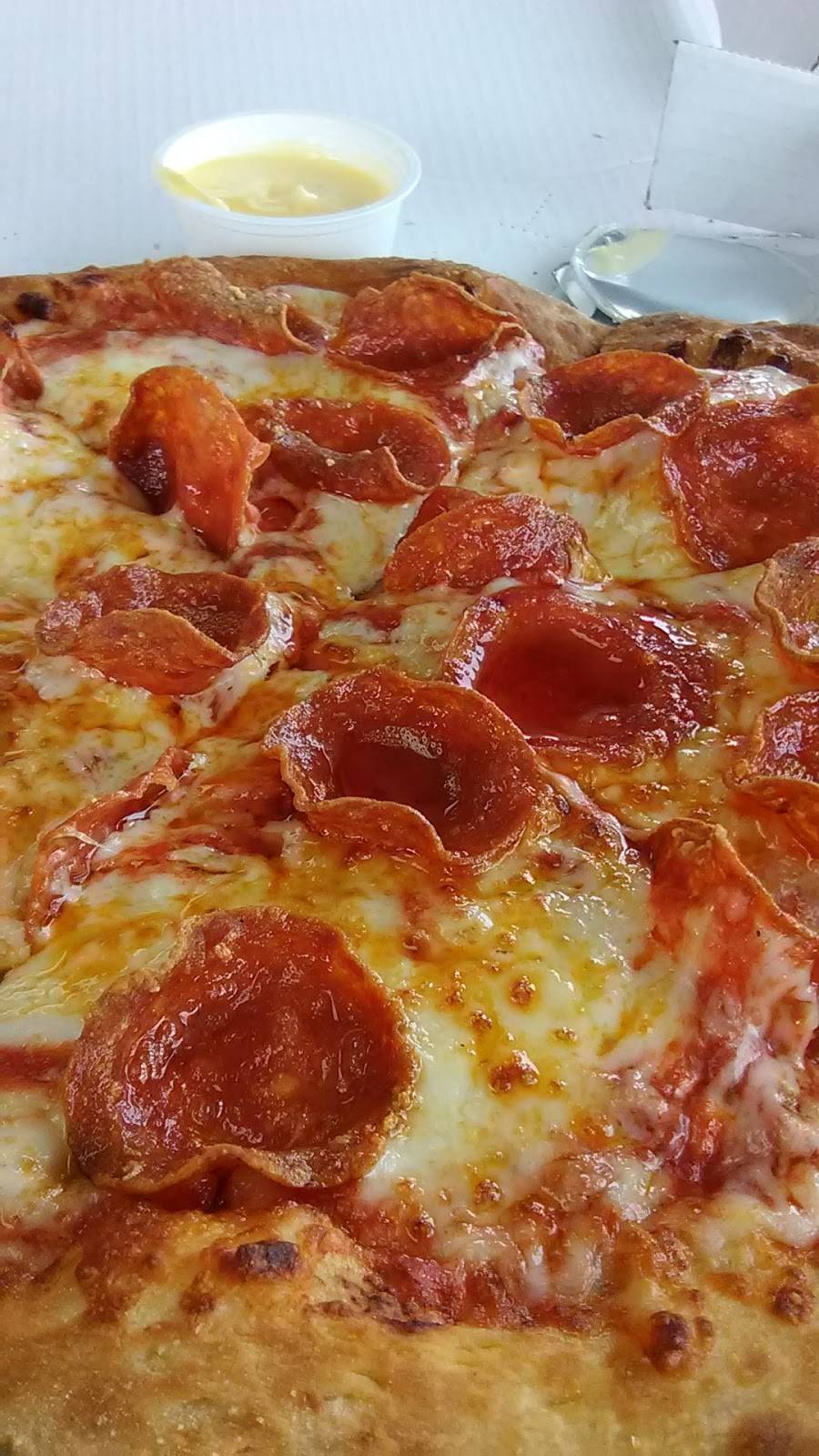 Papa Johns Pizza | restaurant | 1930 E Mason St, Green Bay, WI 54302, USA | 9204697272 OR +1 920-469-7272