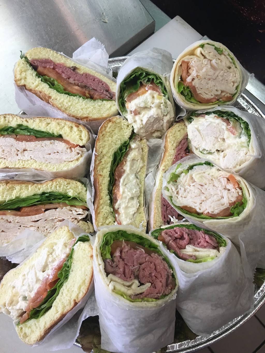 Hunters Cafe | restaurant | 194 Stedman St, Lowell, MA 01851, USA | 9784553040 OR +1 978-455-3040