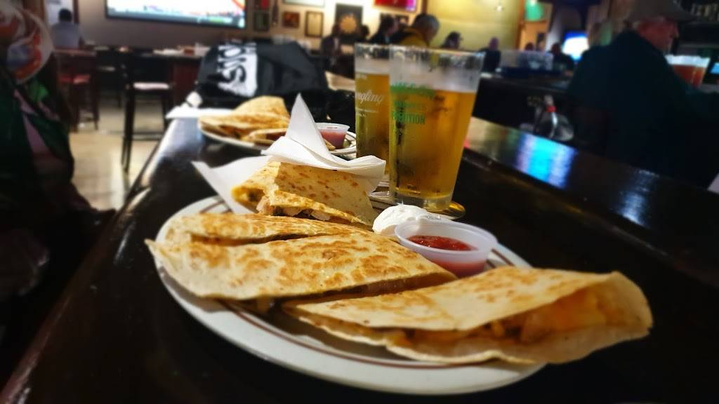 Dillons Pub & Grill | restaurant | 91200 Overseas Hwy, Tavernier, FL 33070, USA | 3058526929 OR +1 305-852-6929