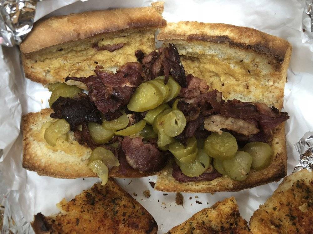 Michaels Pizza | meal delivery | 5669 Las Virgenes Rd, Calabasas, CA 91302, USA | 8188800100 OR +1 818-880-0100