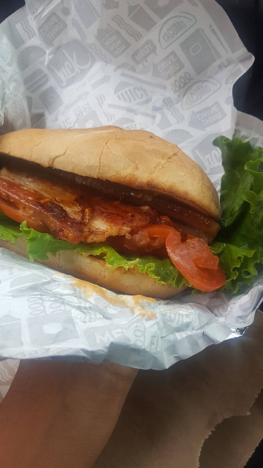 Jack in the Box | restaurant | 8227 Park Ln, Dallas, TX 75231, USA | 2143681849 OR +1 214-368-1849