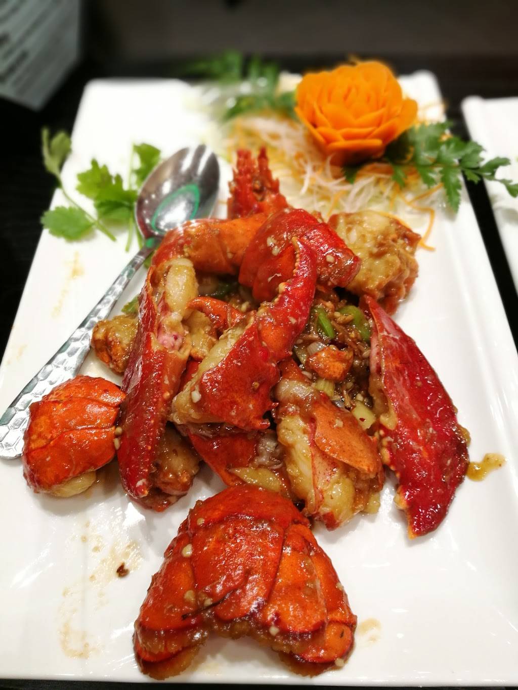Aquarius Seafood Restaurant | restaurant | 230-234 Main St, Fort Lee, NJ 07024, USA | 2015928338 OR +1 201-592-8338