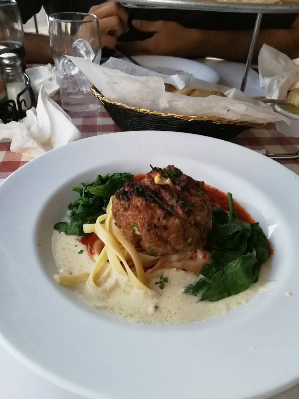 Giuseppis | restaurant | Vía Rápida José Fimbres Moreno Poniente 15035, San Miguel, 22226 Tijuana, B.C., Mexico | 0446641036459 OR +52 1 664 103 6459