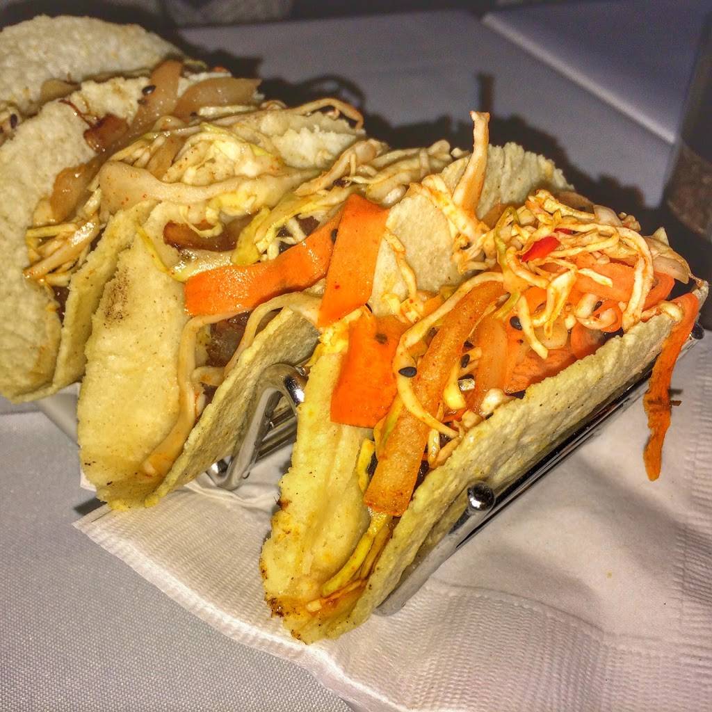 zinc@shade Lounge | restaurant | 1221 N Valley Dr, Manhattan Beach, CA 90266, USA | 3105464995 OR +1 310-546-4995